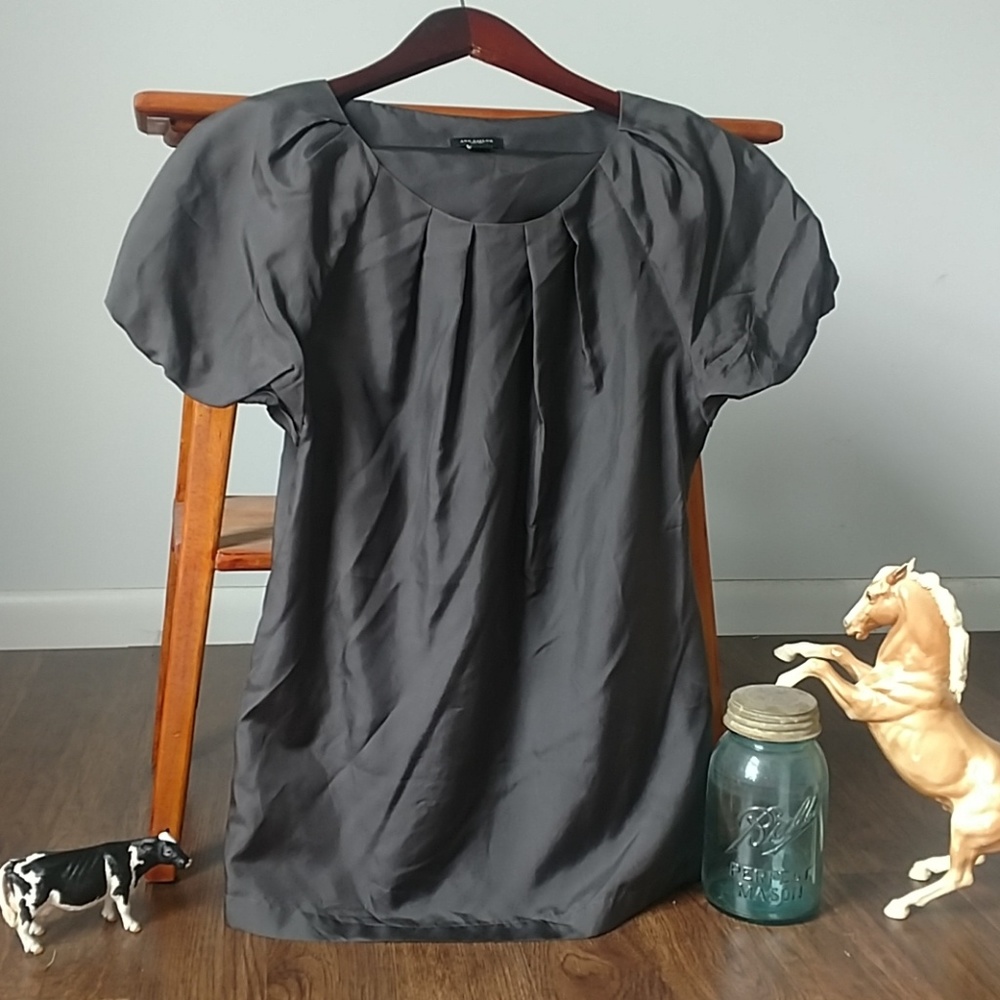 Ann Taylor Blouse size medium